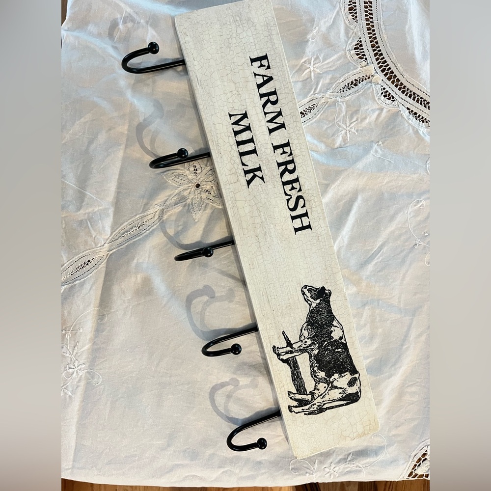 Rustic Farm Fresh Milk Wall Hook with Black and White Design